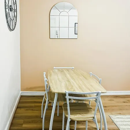 La Pupille De La Nation D'aurillac, 4 Pers, Wifi Lägenhet